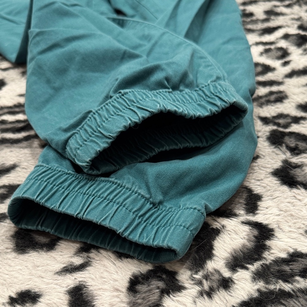 Amazon Essentials Men's Teal Jogger Pants - Picture 4 of 6